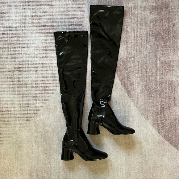KHAITE Wythe Over-the-Knee Boots - Picture 6 of 14